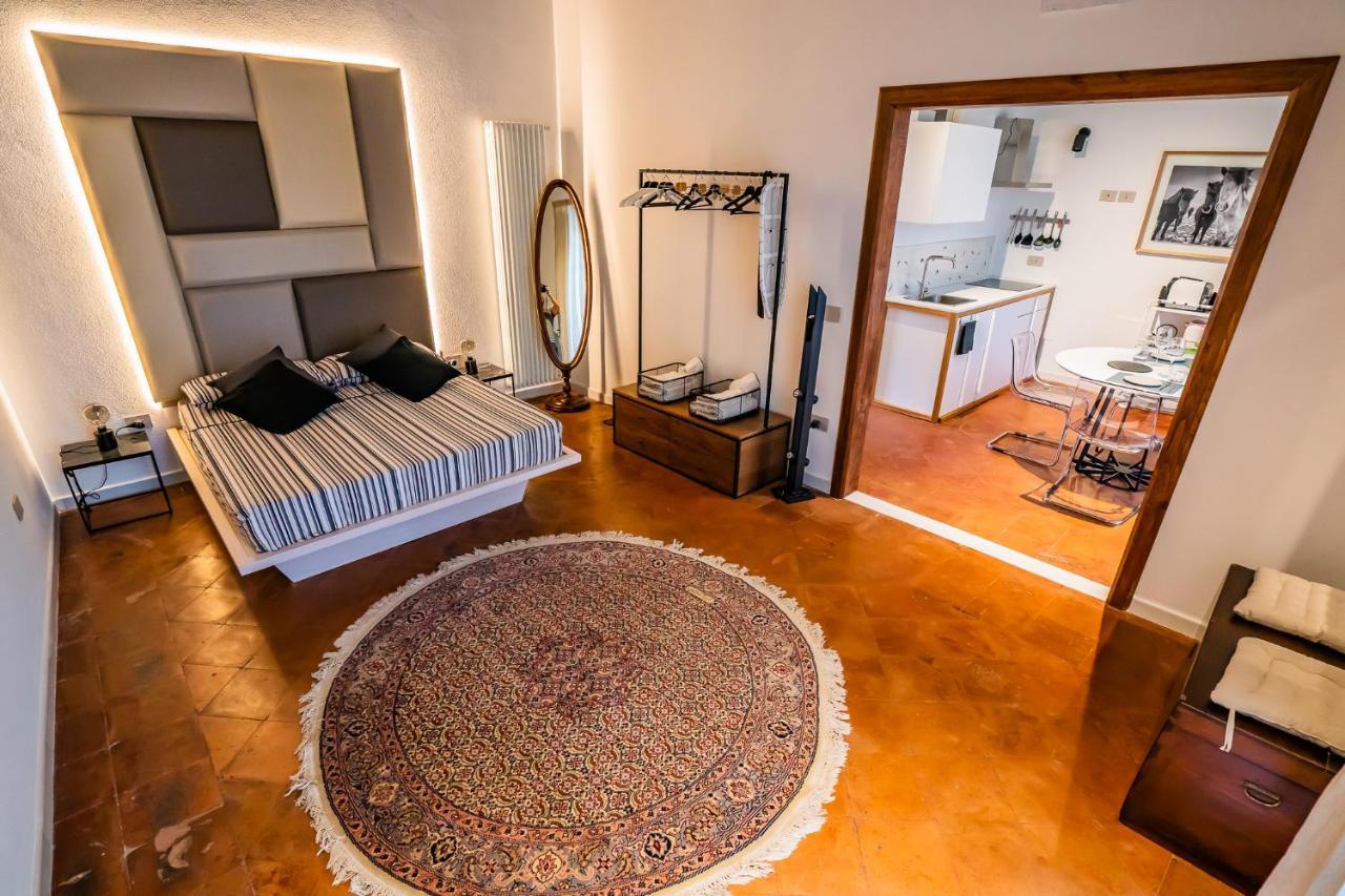 Vinto House Salerno Old Town Διαμέρισμα Εξωτερικό φωτογραφία